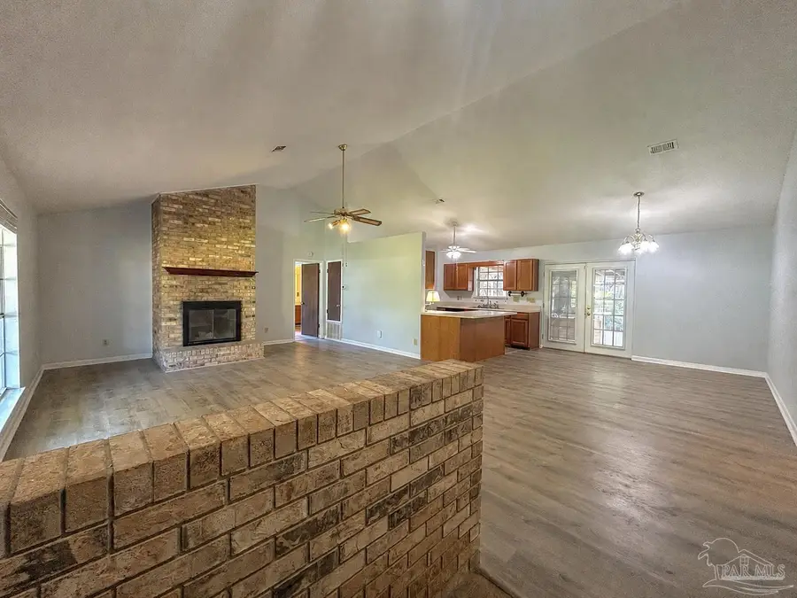 8047 Charter Oaks Dr, Pensacola, FL 32514 - #2