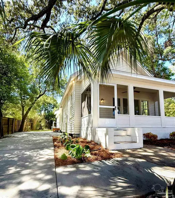 217 N Barcelona, Pensacola, FL 32502