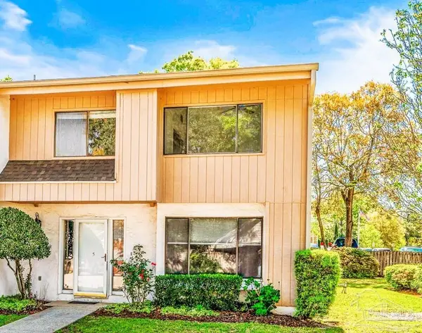 3400 Wimbledon Dr #5, Pensacola, FL 32504