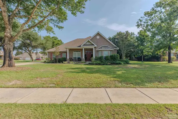 4230 Essex Terrace Cr, Pace, FL 32571