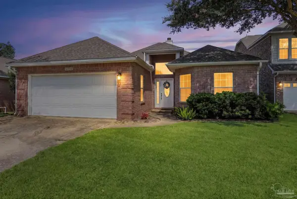 4004 Longwood Cir, Gulf Breeze, FL 32563