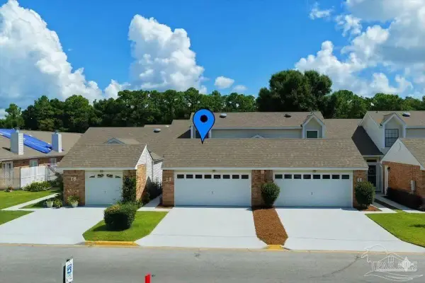 5051 Grande Dr #I-7, Pensacola, FL 32504