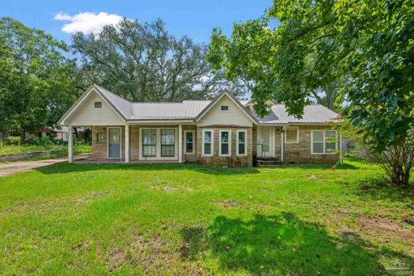 914 Scenic Hwy, Pensacola, FL 32503