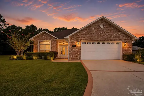 3848 Throne Ct, Milton, FL 32583