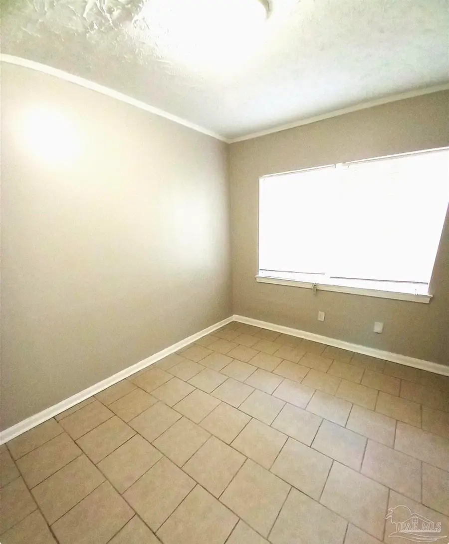 9 Besma Dr, Pensacola, FL 32506 - #3