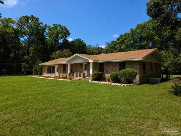 4301 Pace Ln, Milton, FL 32571