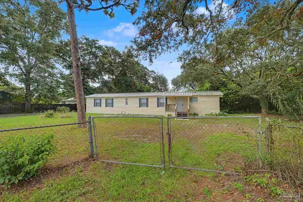 9361 Gulf Beach Hwy, Pensacola, FL 32507