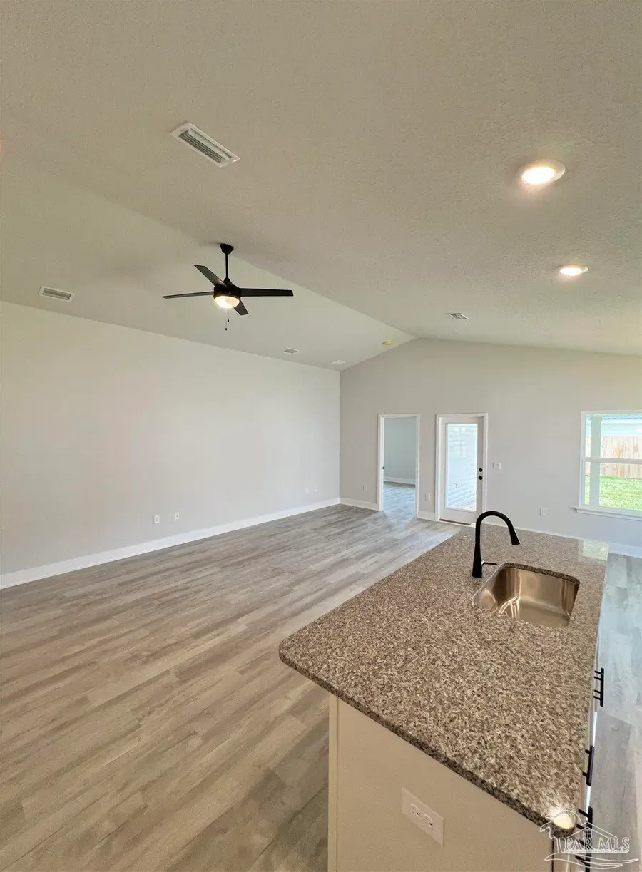 450 Well Line Rd #1A, Cantonment, FL 32533 - #3