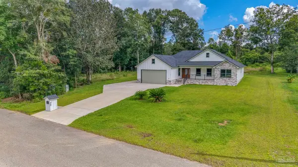 106 River Annex Rd, Cantonment, FL 32533
