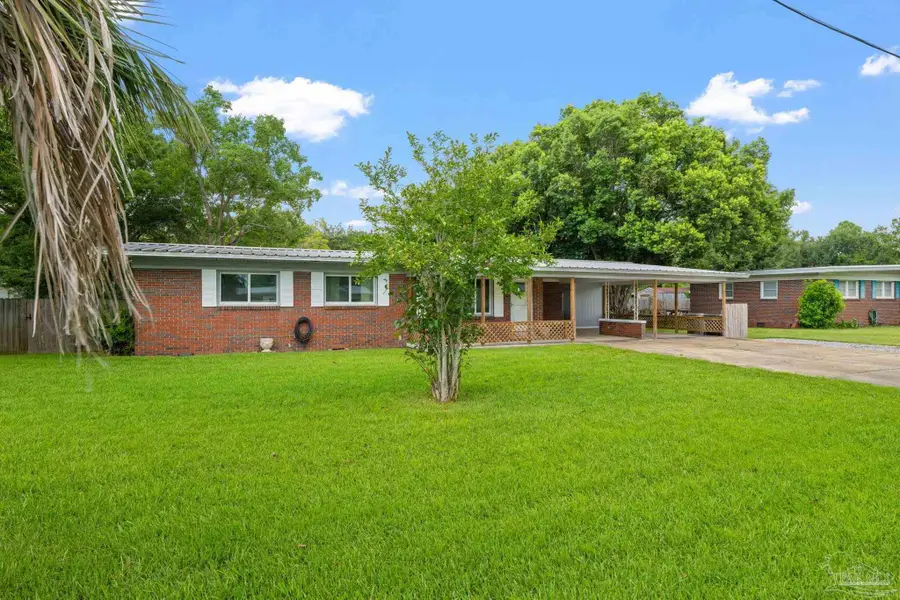 18 Cambridge Ave, Pensacola, FL 32534 - #2
