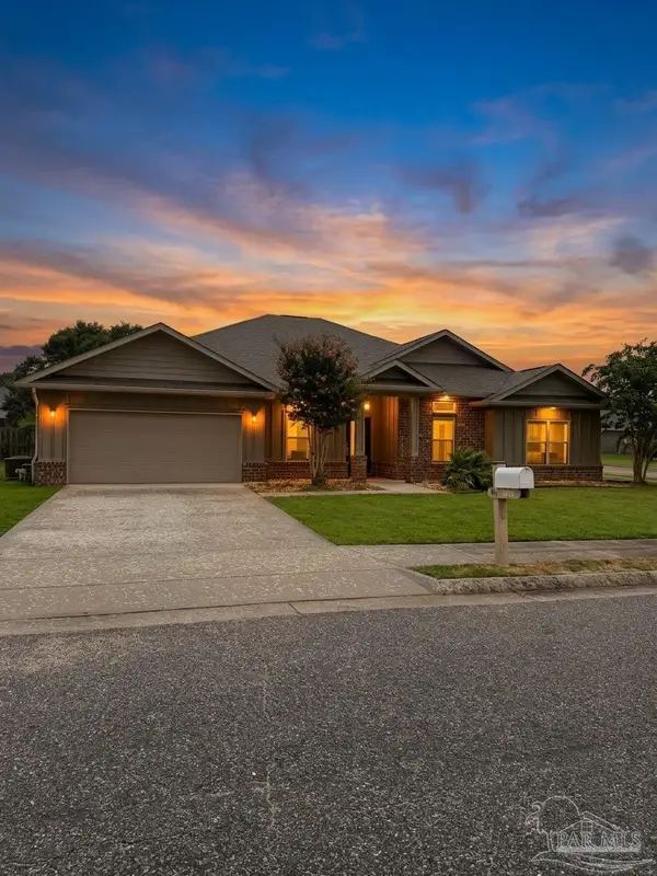 1521 Woodlawn Way, Gulf Breeze, FL 32563