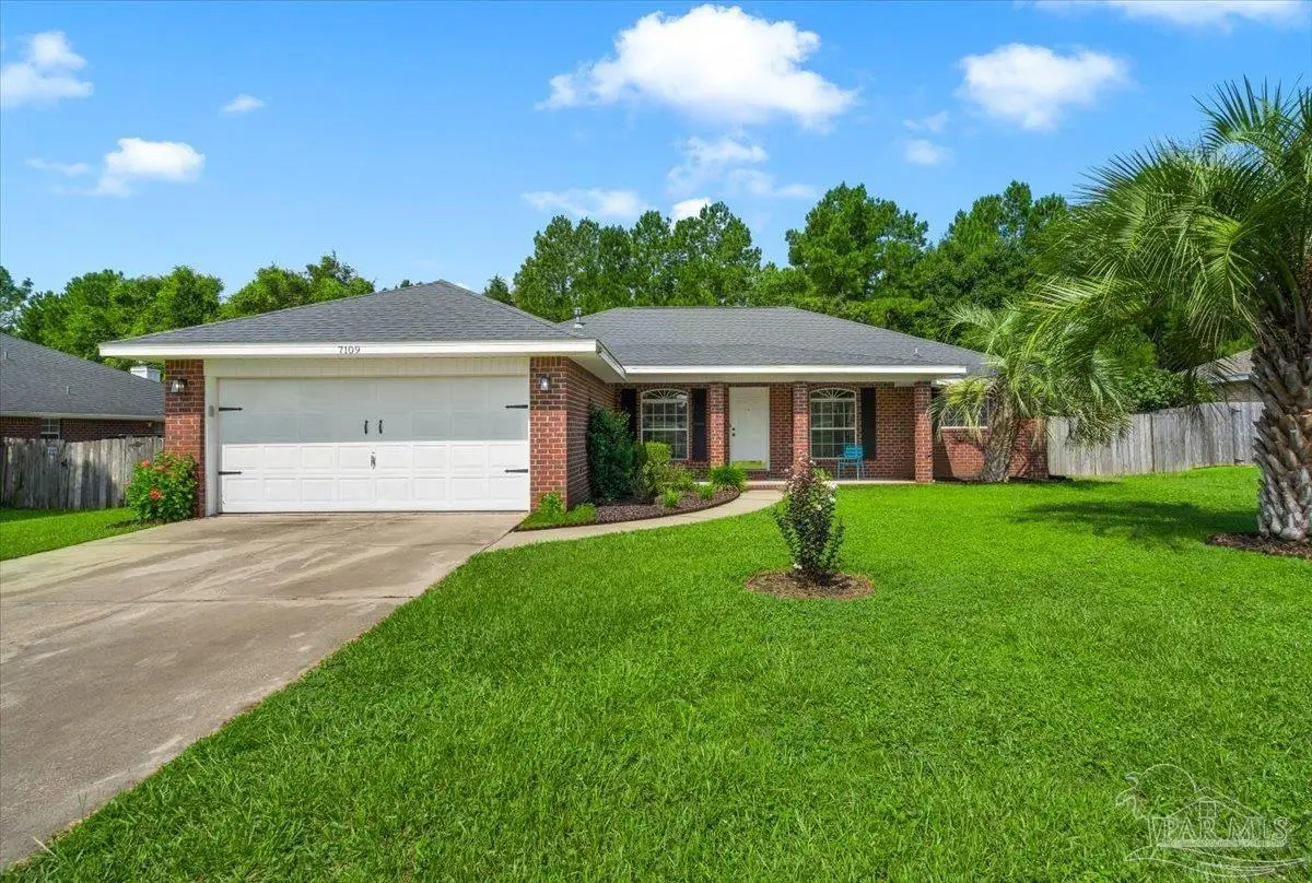 7109 Woodside Rd, Pensacola, FL 32526 - #1