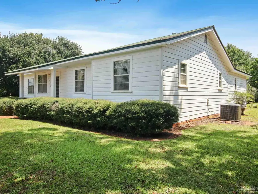 6030 Hwy 99, Century, FL 32535 - #2