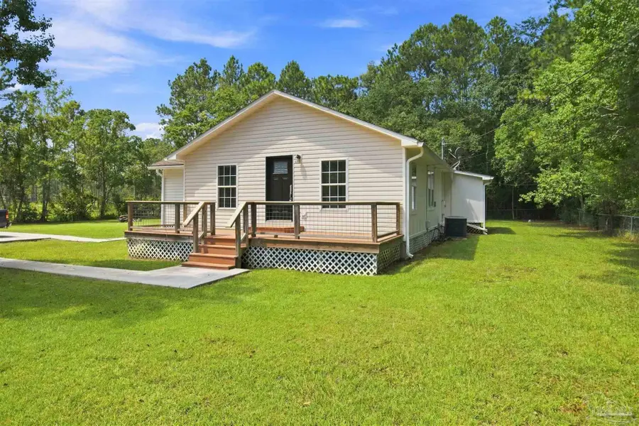 3263 Damon Dr, Milton, FL 32583 - #3