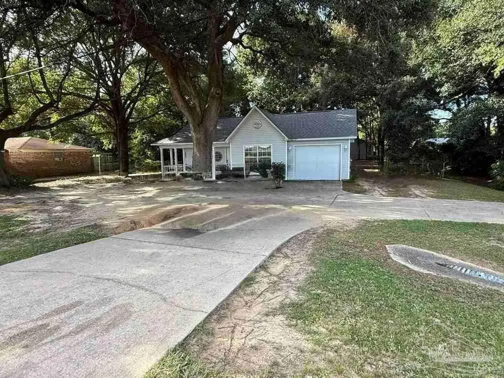 5560 Cyanamid Rd, Milton, FL 32583 - #1