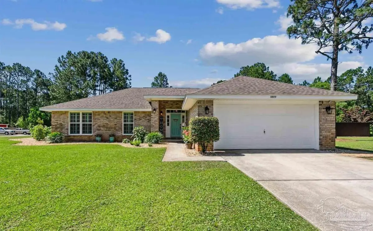 6977 Flintwood St, Navarre, FL 32566 - #1