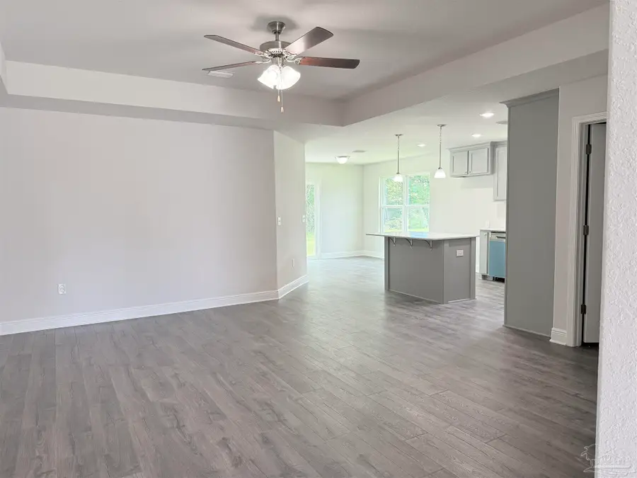 9704 Angel Oak Dr, Pensacola, FL 32526 - #2