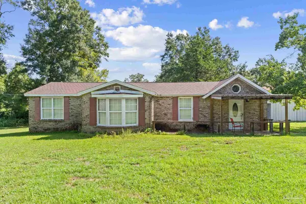 420 Hariston St, Molino, FL 32577