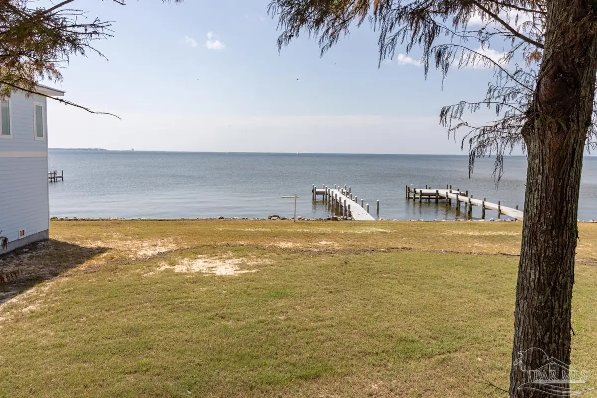 117 Bayshore Dr, Pensacola, FL 32507 - #1
