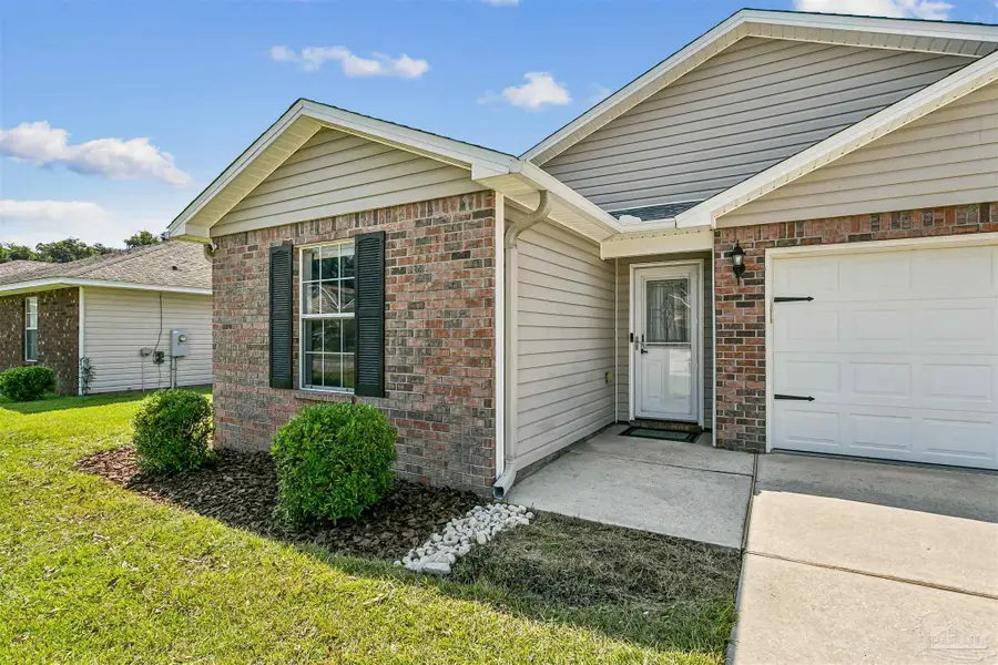 3997 Omega St, Pace, FL 32571 - #3