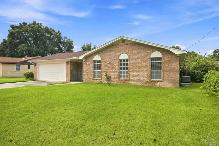 8221 Squire Rd, Pensacola, FL 32514 - #3