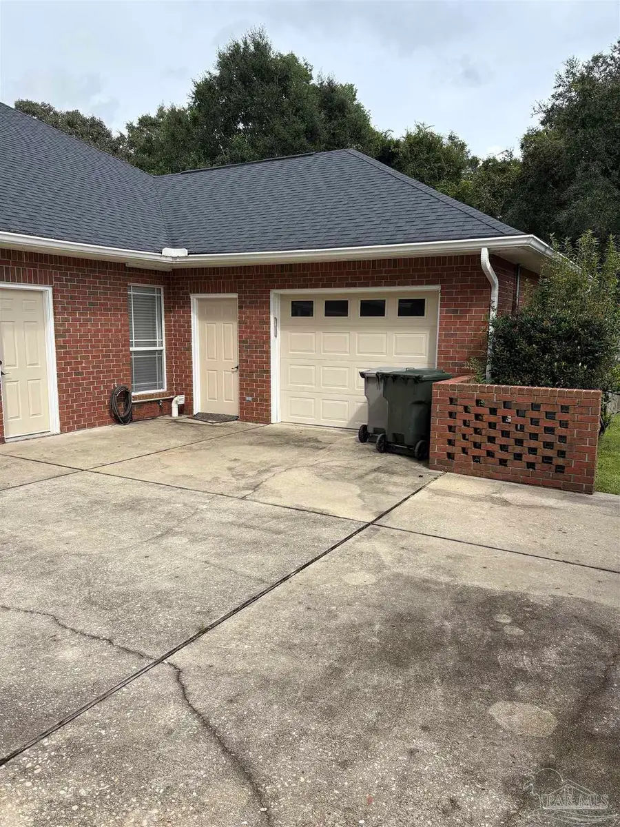 9252 Bell Ridge Dr, Pensacola, FL 32526 - #3