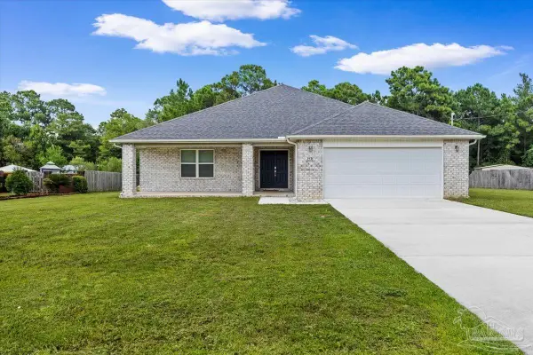 2536 Bluewater Dr, Navarre, FL 32566