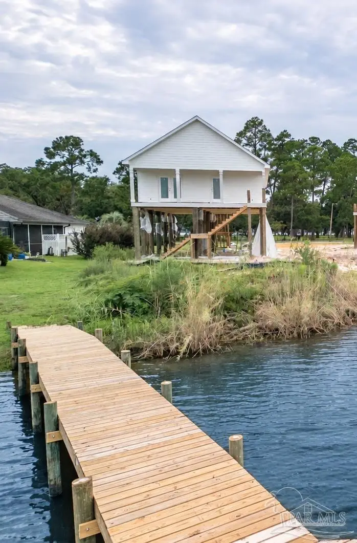 7782 Petersen Pt Rd, Milton, FL 32583 - #1