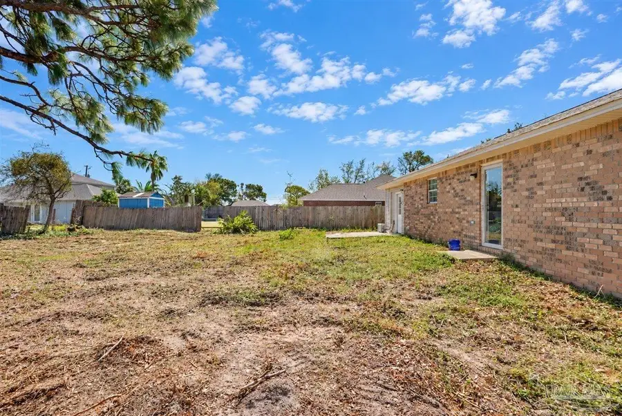 1420 Central Pkwy, Gulf Breeze, FL 32563 - #3