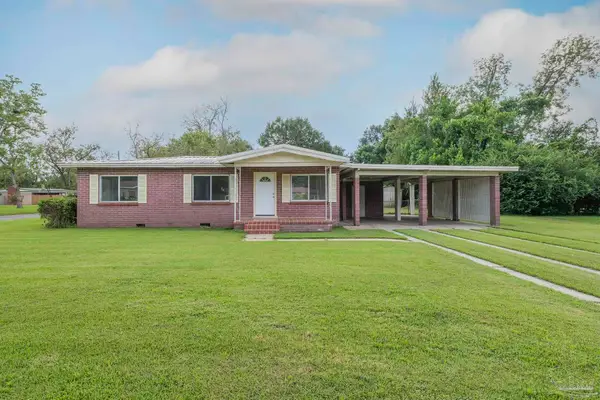 11 Ivanhoe Ave, Pensacola, FL 32534
