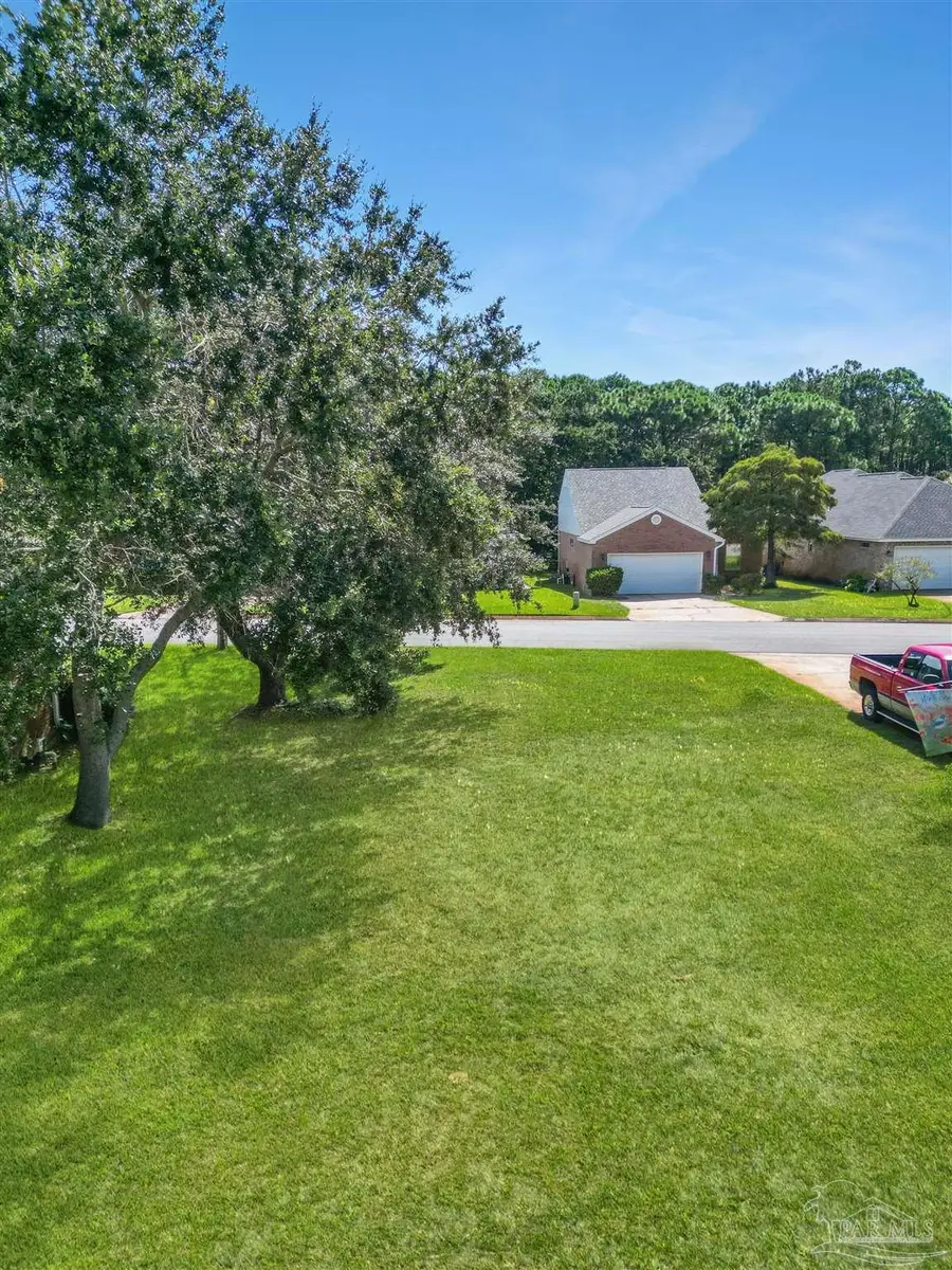 1353 Greenvista Ln, Gulf Breeze, FL 32563 - #2