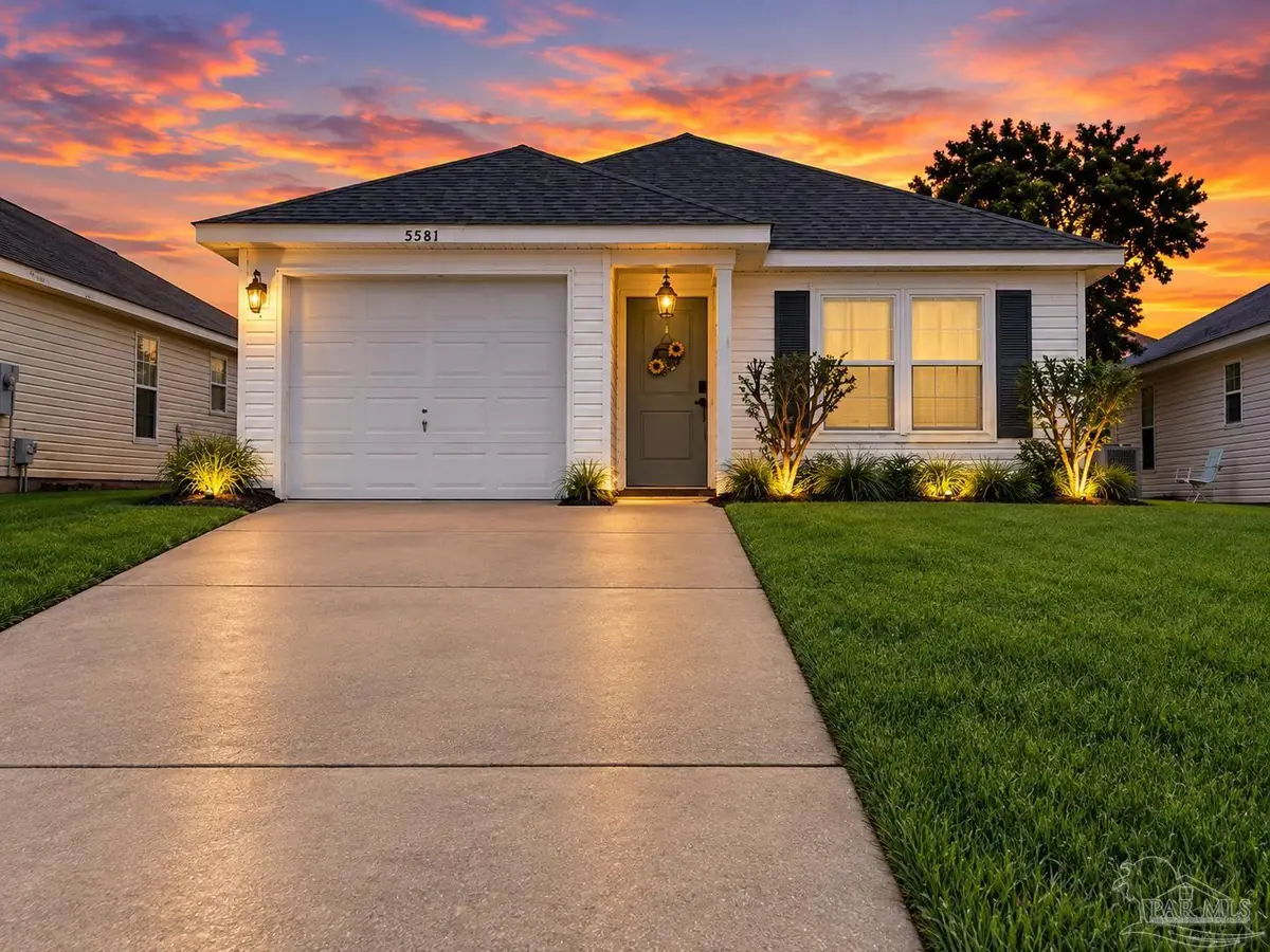 5581 Shadow Shore Pl, Gulf Breeze, FL 32563 - #1