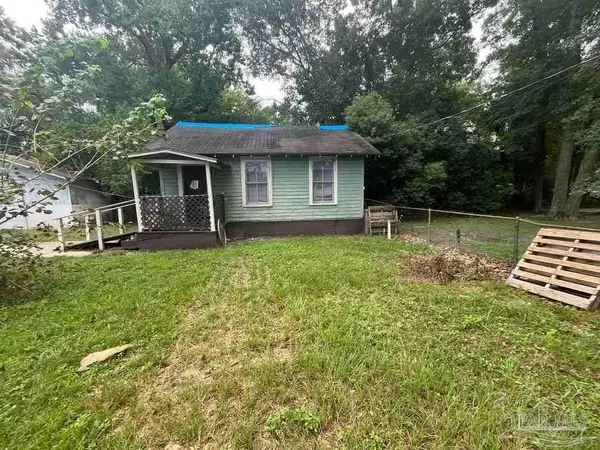 2410 N Pace Blvd, Pensacola, FL 32505