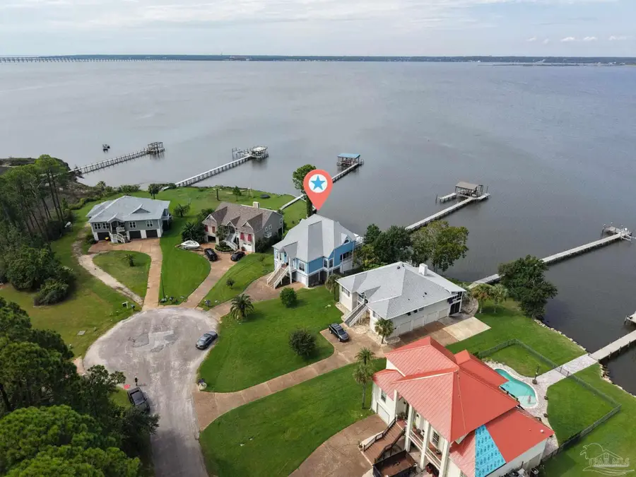 4504 Bayside Dr, Milton, FL 32583 - #2