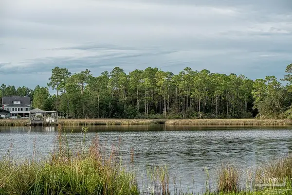 5073 Oneida Trl, Milton, FL 32583