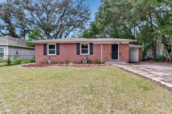 31 Kennington Dr, Pensacola, FL 32507