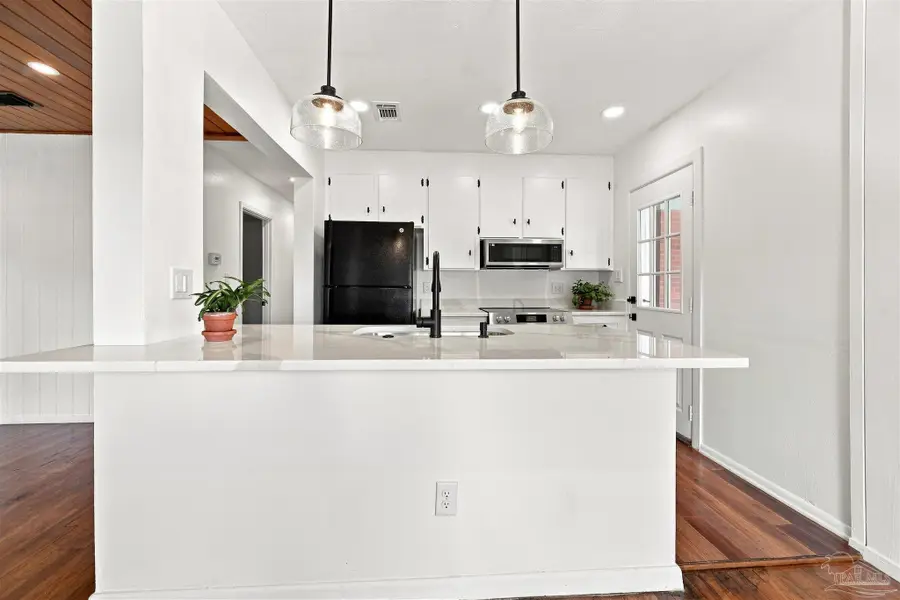435 S 1st St, Pensacola, FL 32507 - #3