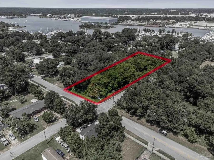 Lakewood Rd, Pensacola, FL 32507 - #2