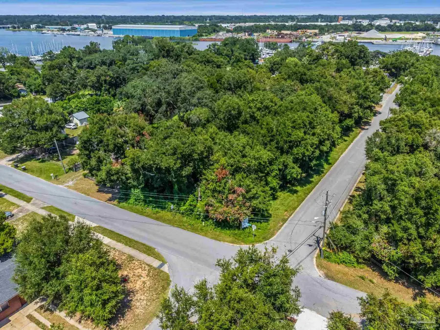 Lakewood Rd, Pensacola, FL 32507 - #3