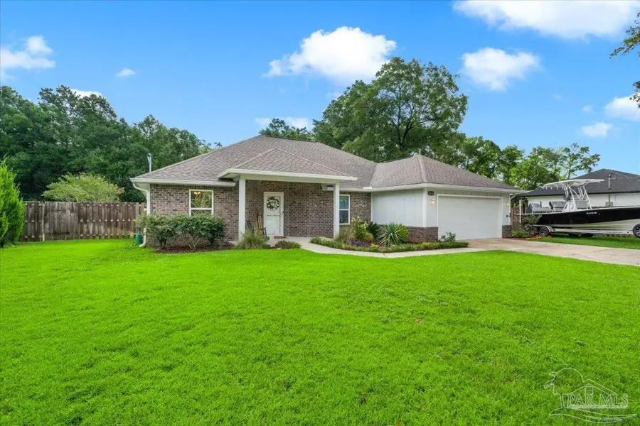 6626 Fernwood Dr, Milton, FL 32570 - #2