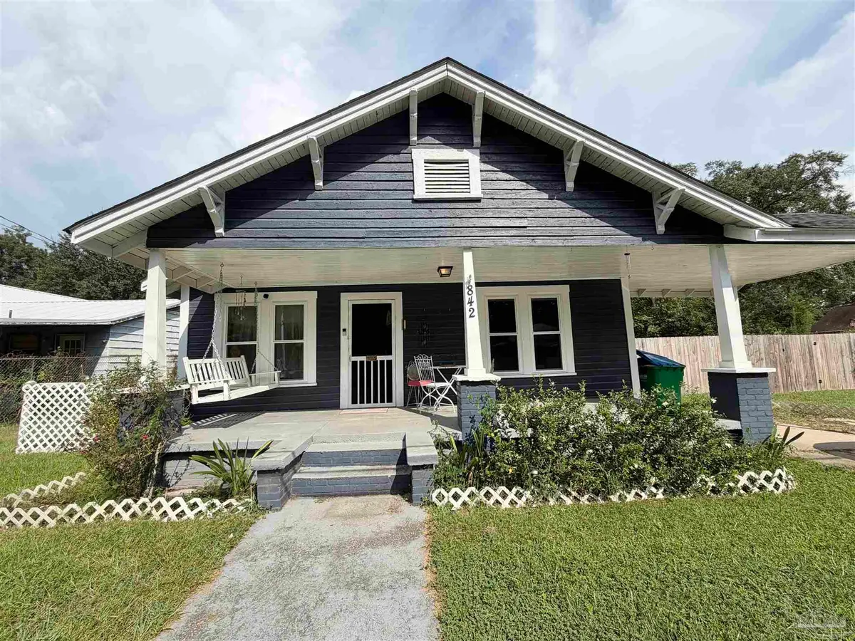 842 Titi St, Flomaton, AL 36441 - #1