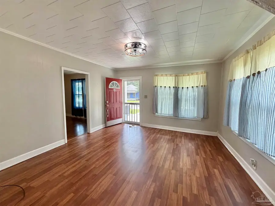 842 Titi St, Flomaton, AL 36441 - #2
