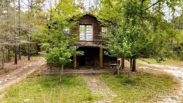 4660 Morristown Rd, Jay, FL 32565