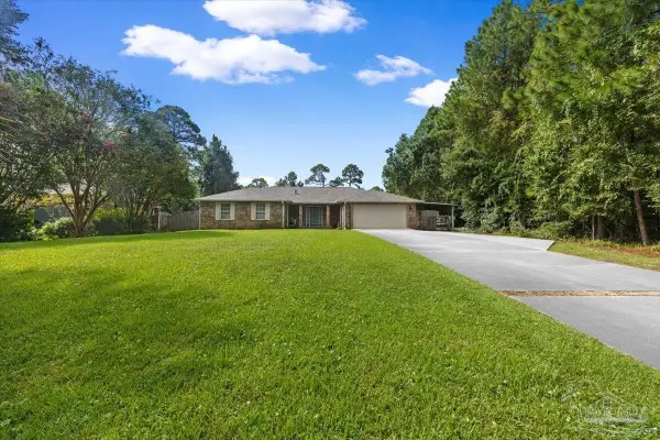 3865 Paradise Bay, Gulf Breeze, FL 32563
