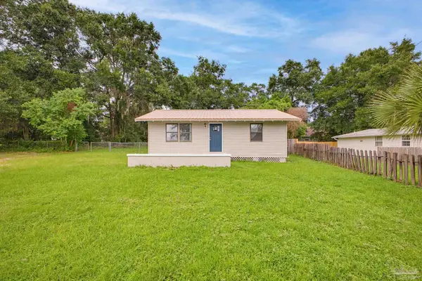 5365 Munson Hwy, Milton, FL 32570