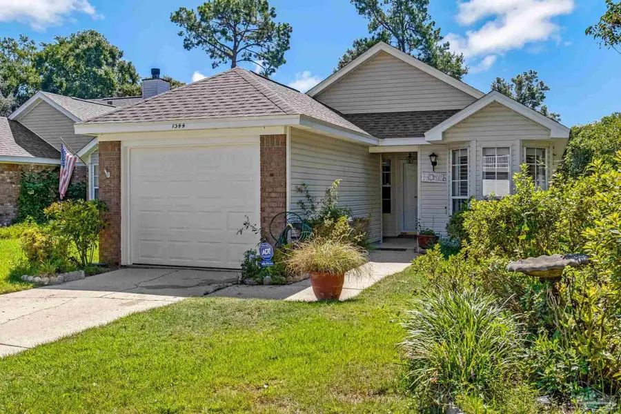 1344 Sunrunner Rd, Pensacola, FL 32504 - #2