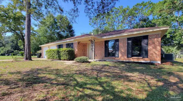 4201 Burtonwood Dr, Pensacola, FL 32514
