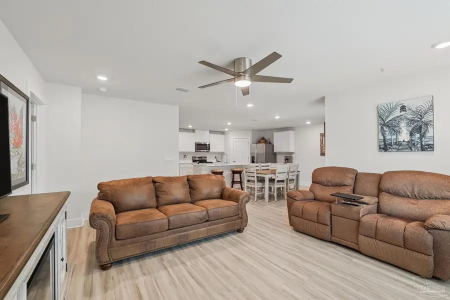 8354 Burch Ct, Pensacola, FL 32526 - #2