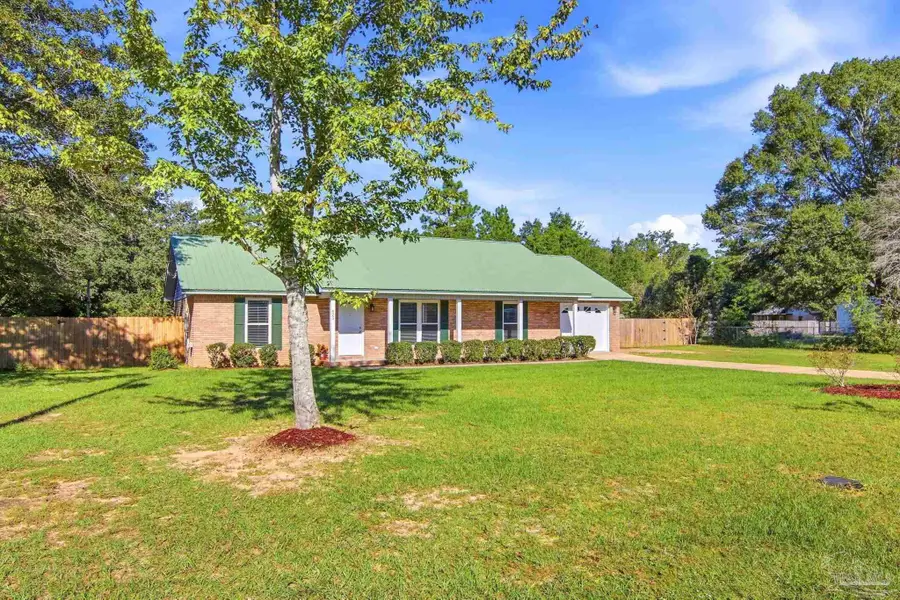 6353 Jason Dr, Milton, FL 32570 - #3