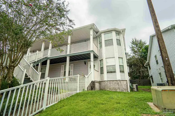 1500 E Johnson Ave #204, Pensacola, FL 32514